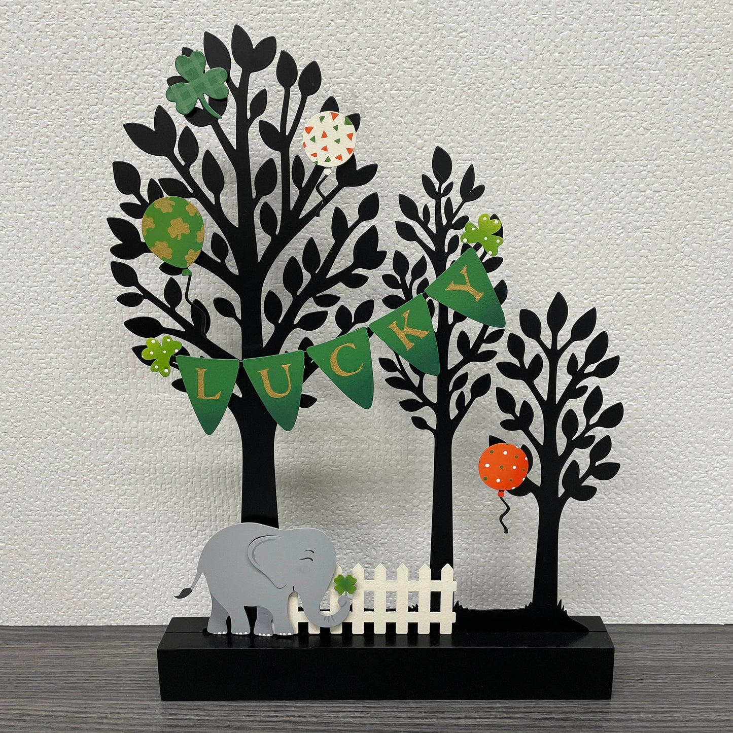 "Lucky" Banner Magnet