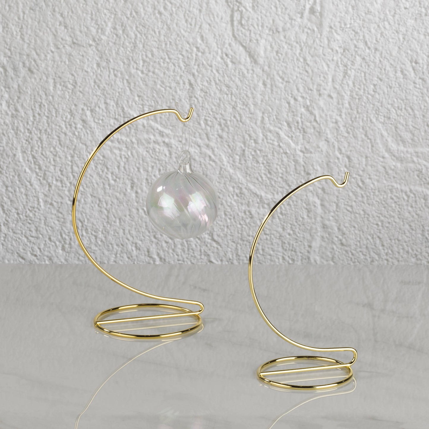 Ornament Stand: Chrome 7 3/4"