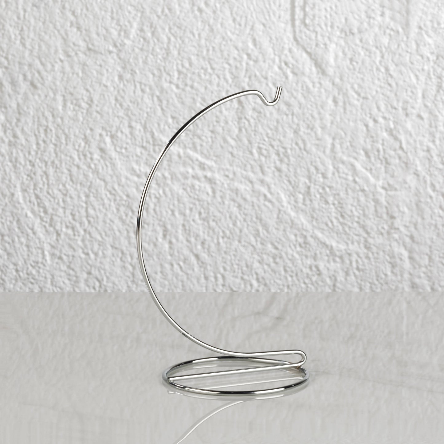 Ornament Stand: Chrome 7 3/4"