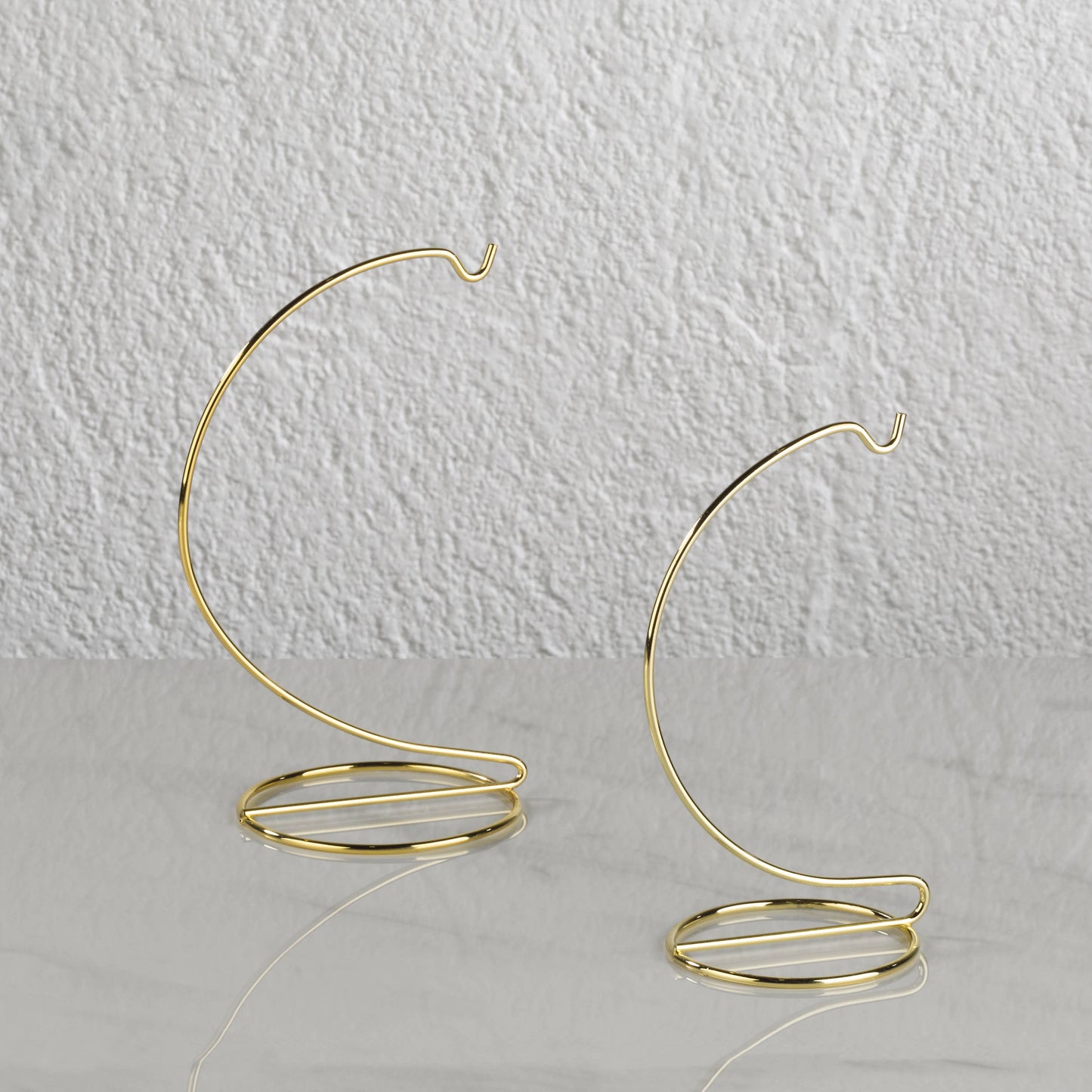 Ornament Stand: Chrome 7 3/4"