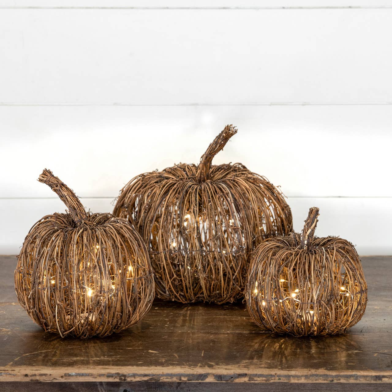 7.5" LIGHTED RATTAN PUMPKIN