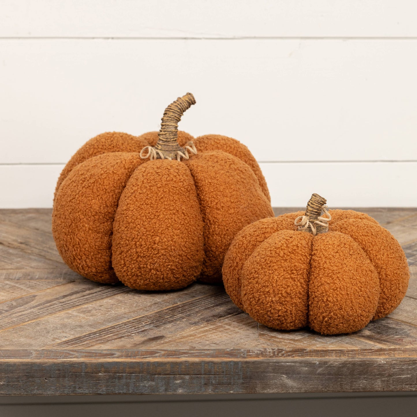 8" ORANGE BOUCLE PUMPKIN