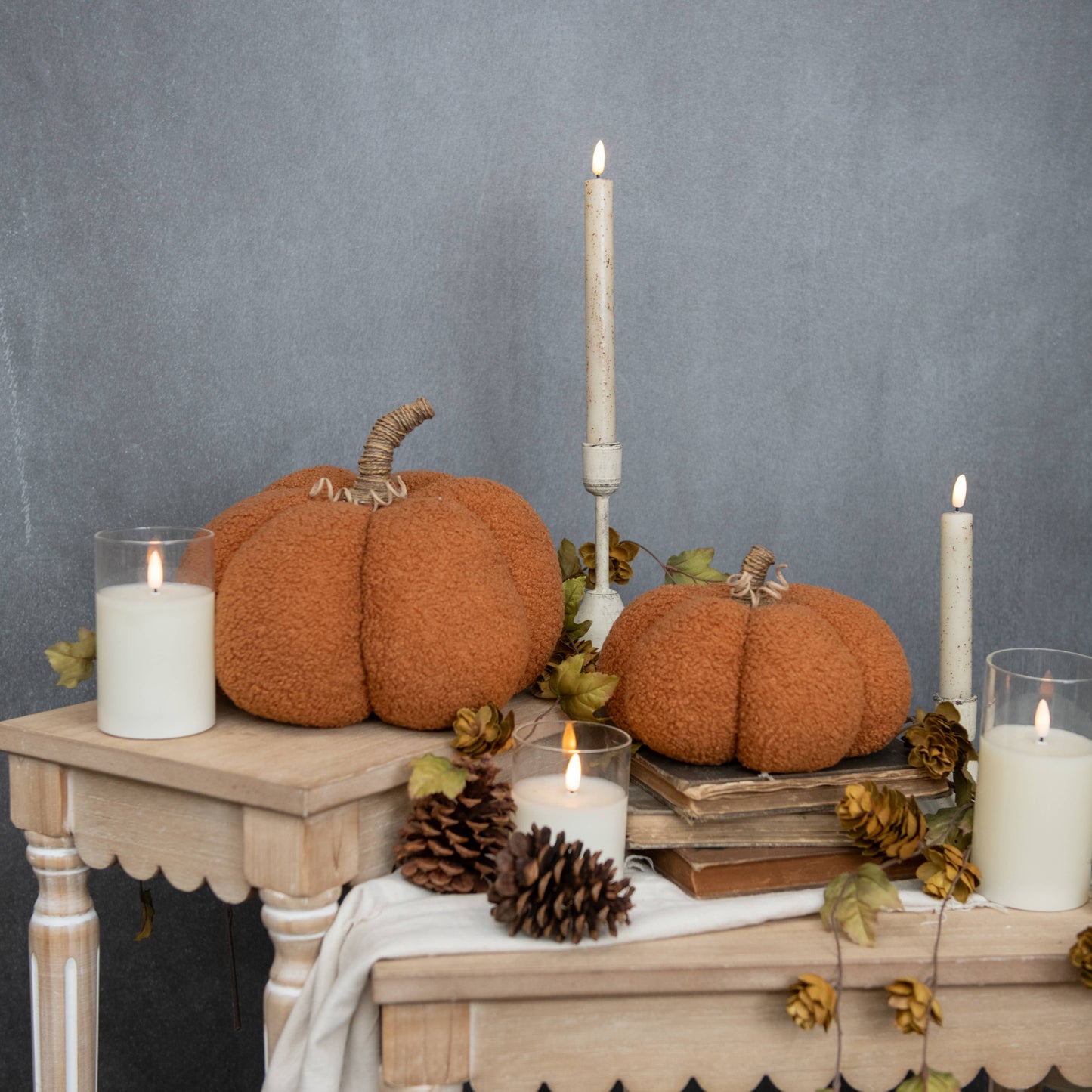 8" ORANGE BOUCLE PUMPKIN