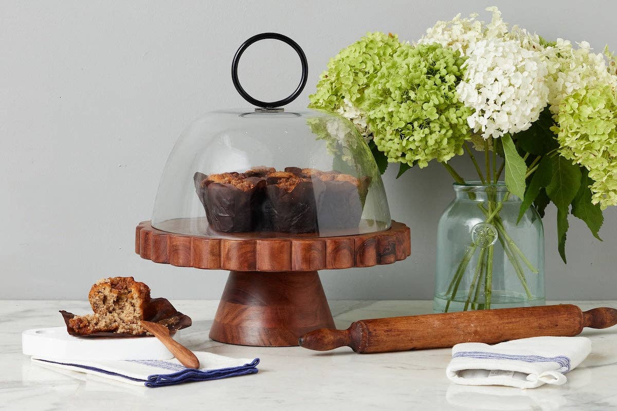 Natural Scalloped Cake Stand
