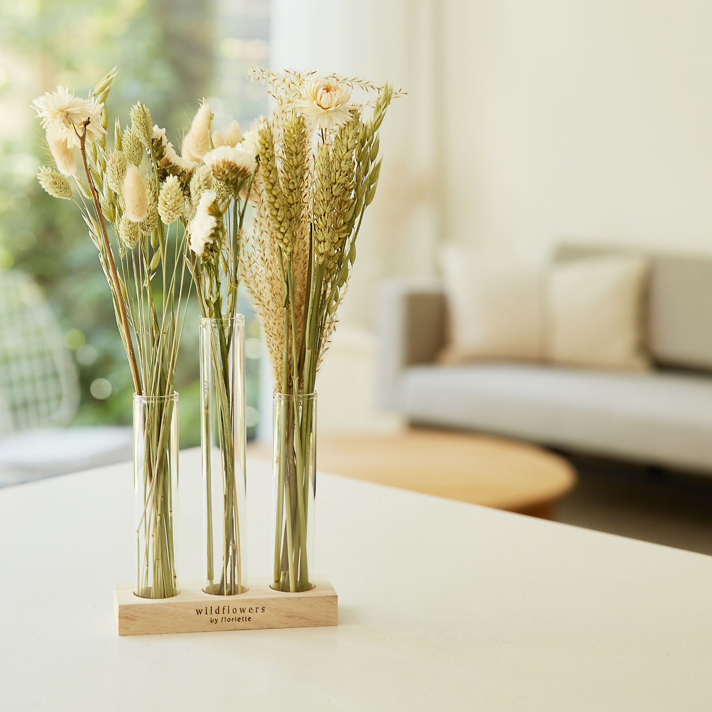 Dried Flowers in Letter Box (Gift Box) - With Vases - Natural