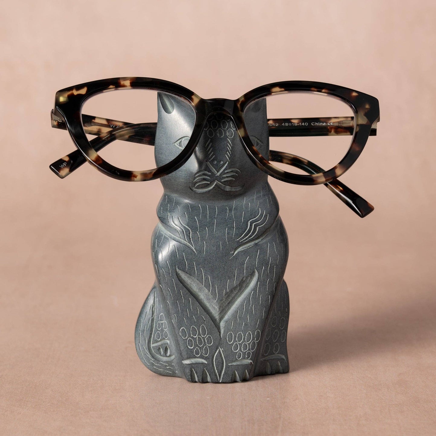 Kalpana Cat Stone Eyeglass Holder
