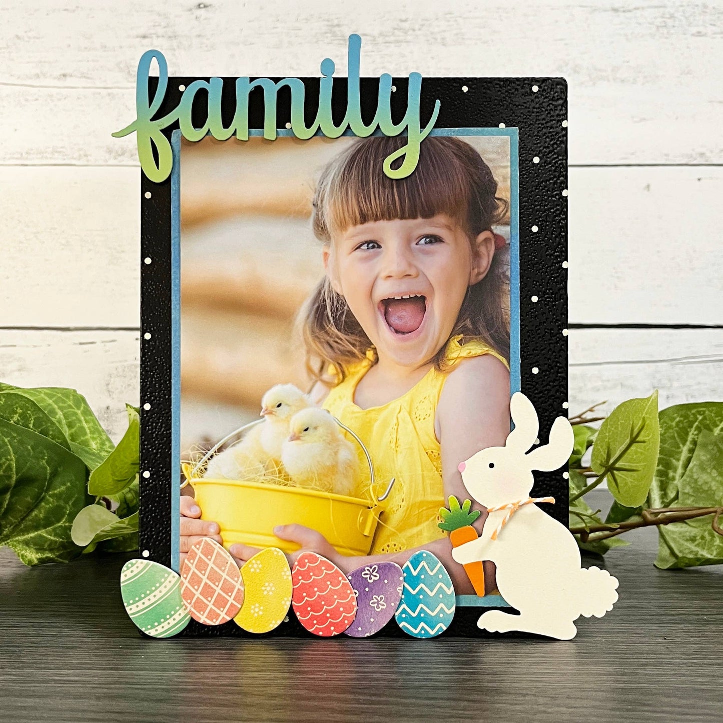 Bunny w/ Carrot Magnet