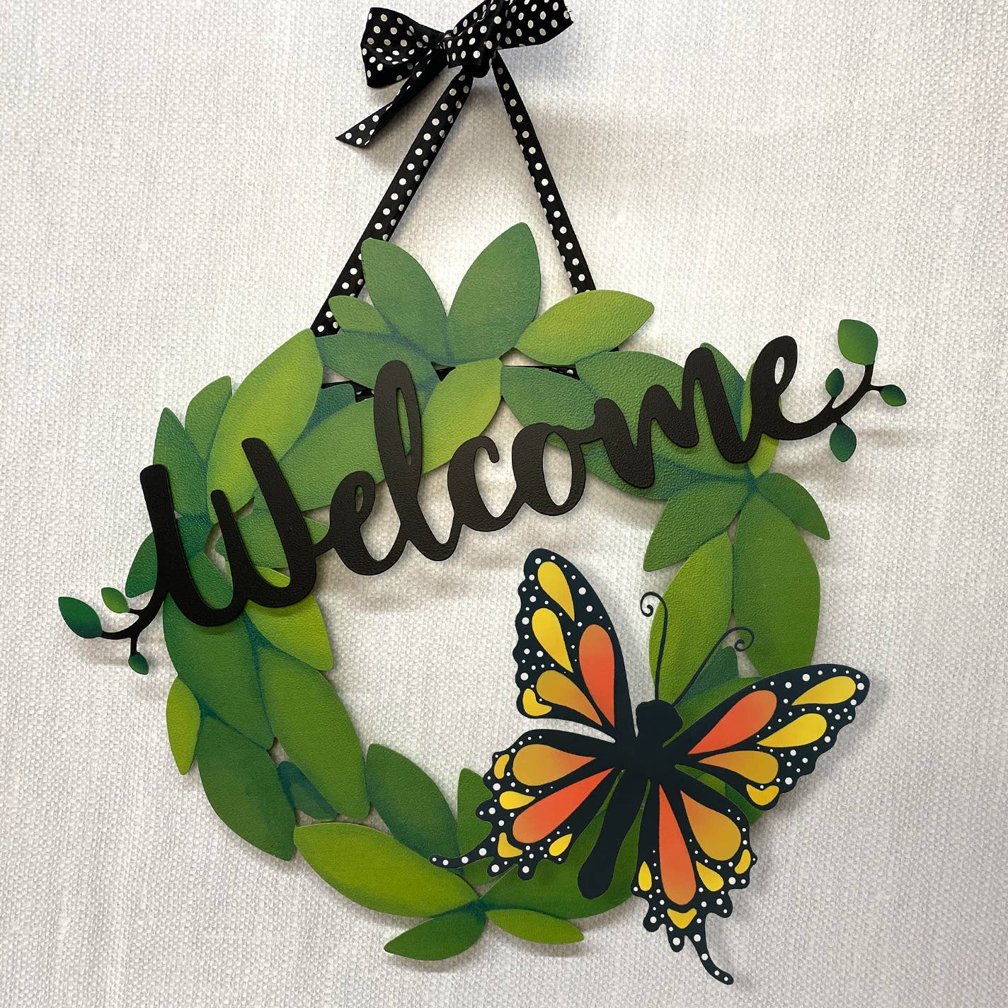 "Welcome" Magnetic Word w/ Greenery