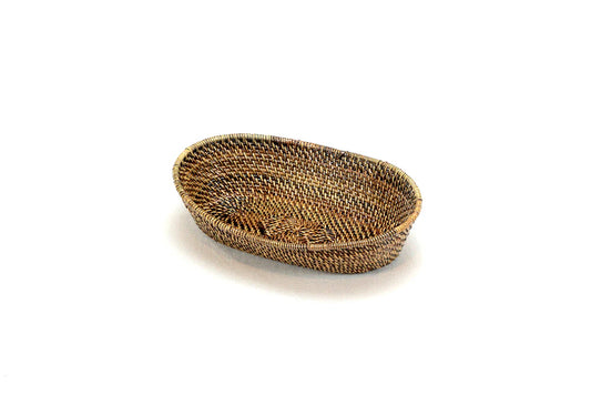 Bread Basket Oval with Scalloped Rim