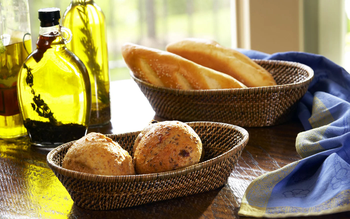 Bread Basket Oval with Scalloped Rim