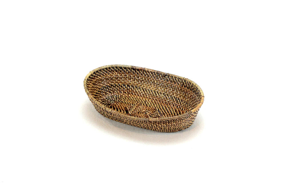 Bread Basket Oval with Scalloped Rim