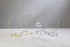 Ornament Stand: Chrome  7 3/4"