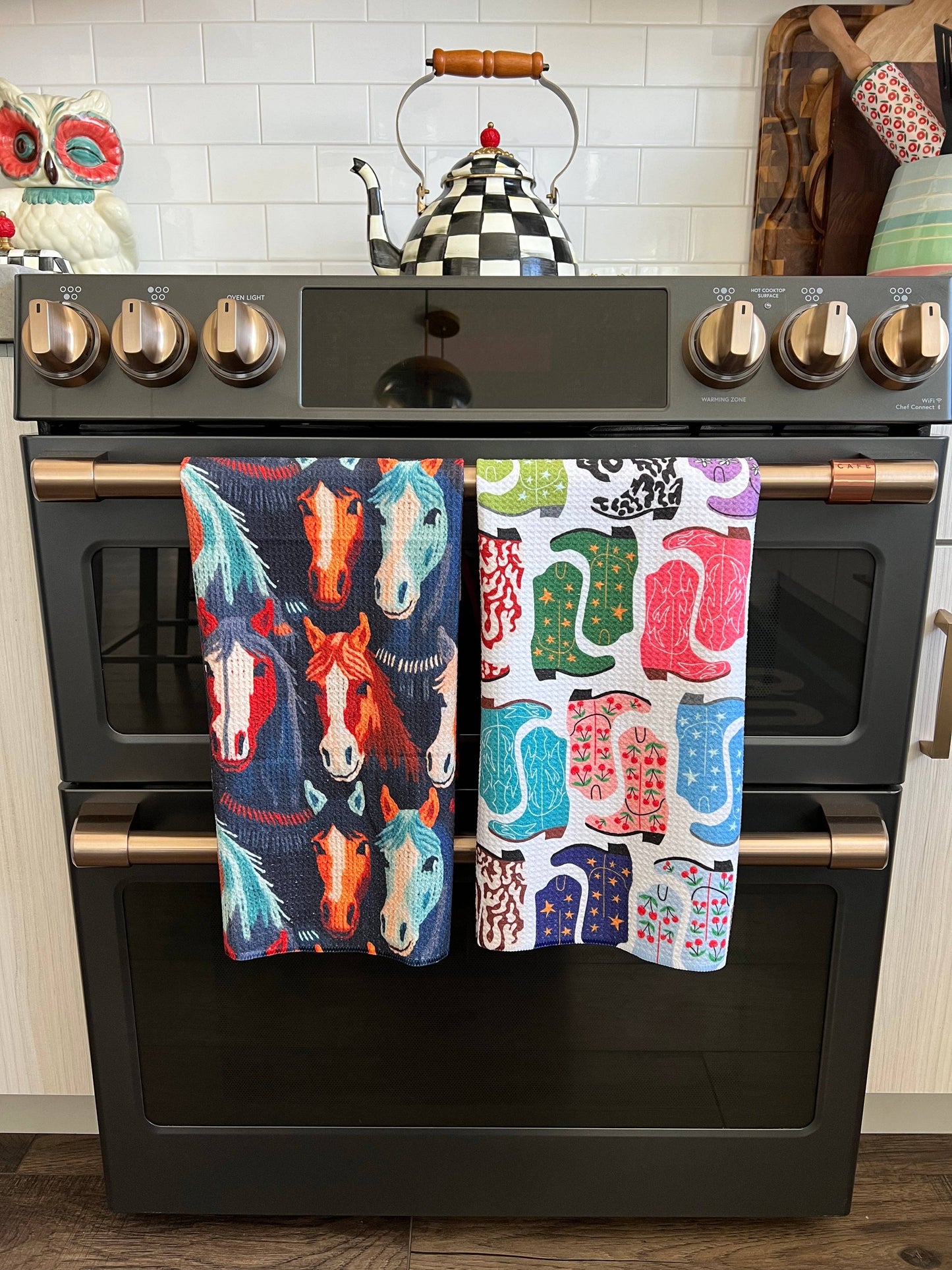 Laurice: Double-Sided Hand Towel